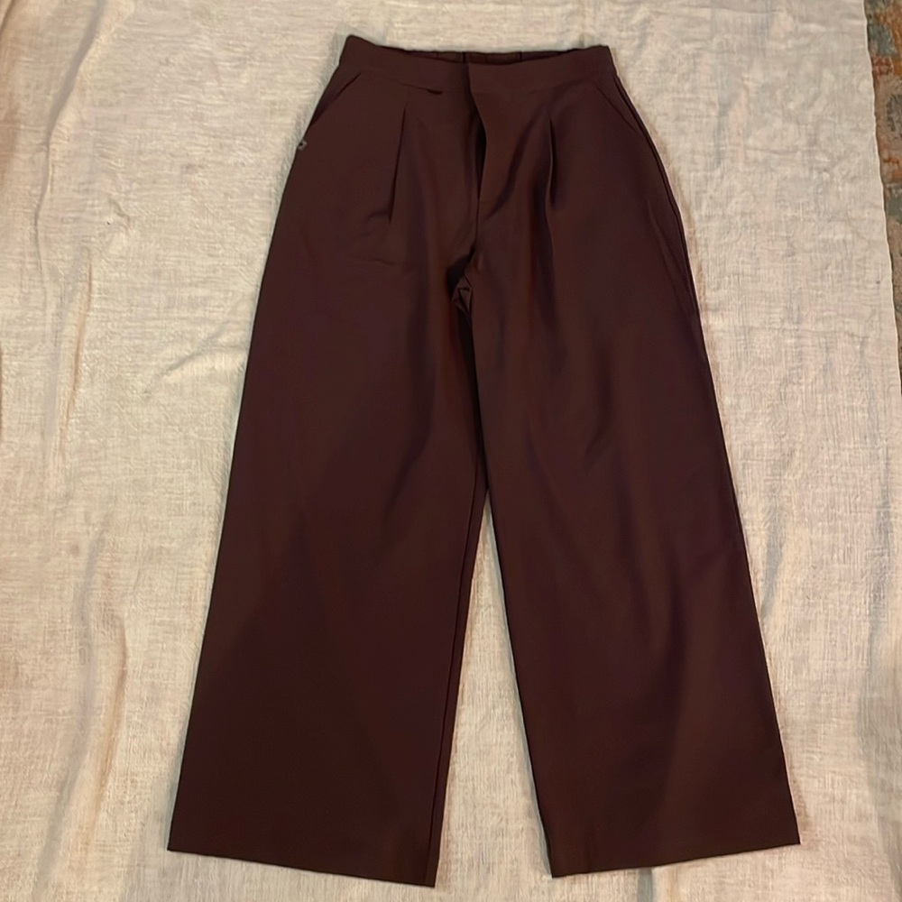 Figs Pro size medium brown wide legged trousers